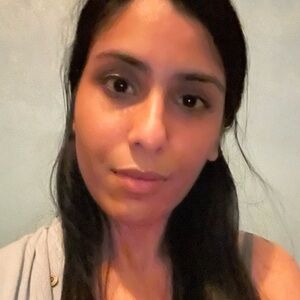 Meet your Posher, Maryam